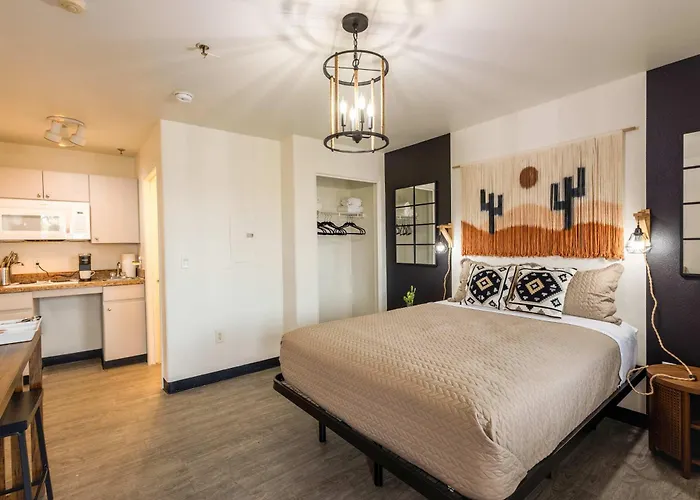 Retreat Cozy For 2