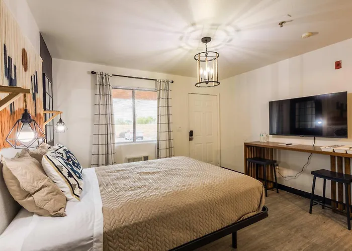 Retreat Cozy For 2 * Tolleson