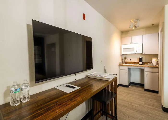 Retreat Cozy For 2 Apartment Tolleson